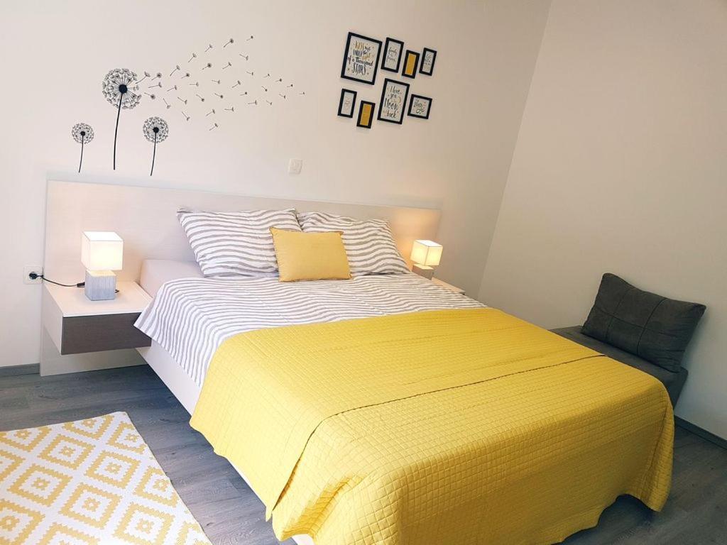 Villa Ulika - 3 Apt For 4 Persons PUY 외부 사진